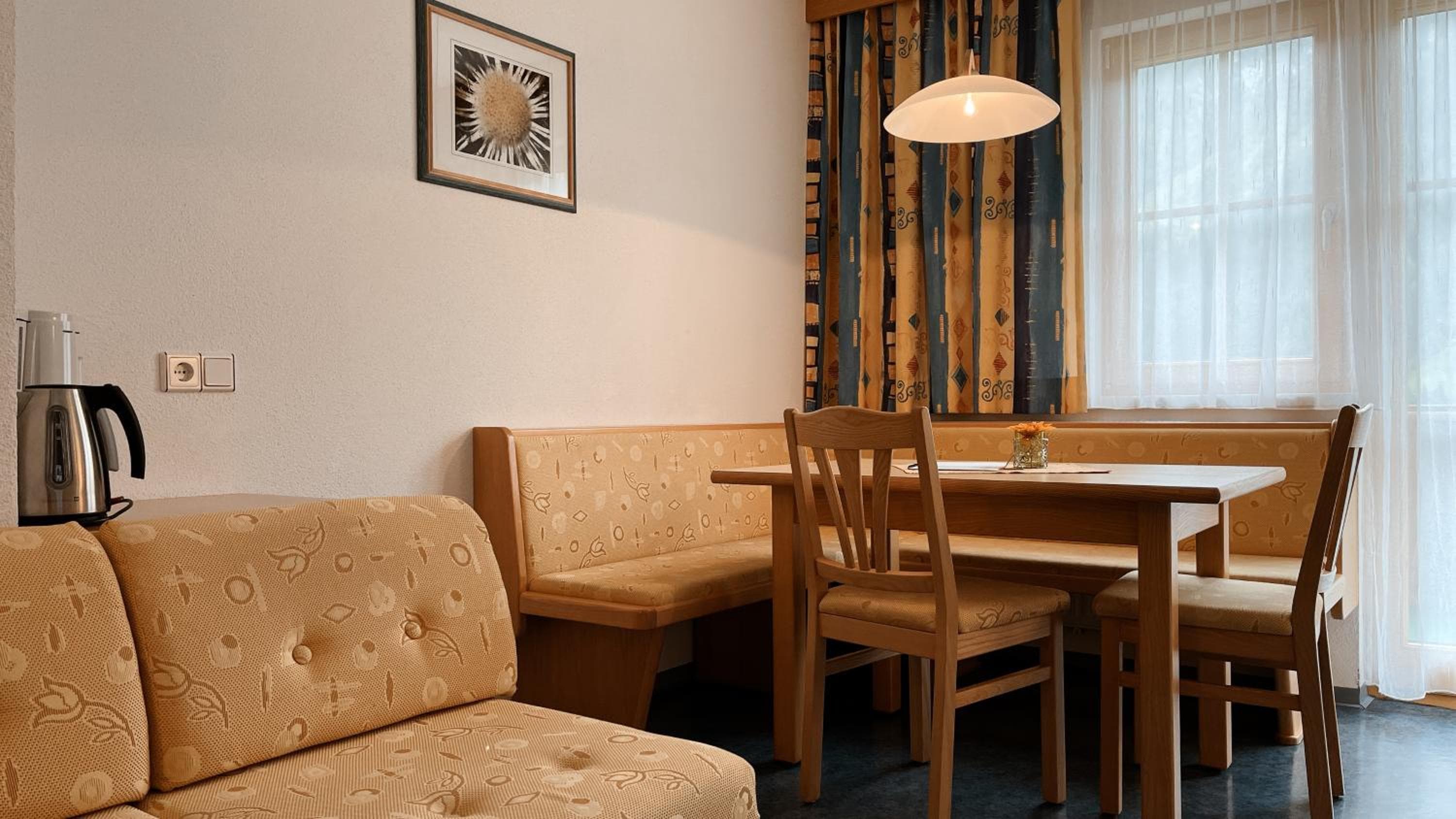 Apartment B mit 2 Schlafzimmern und Balkon  - 3